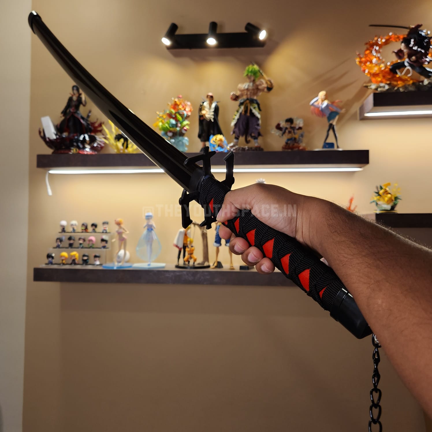 BLEACH PRACTICE WOODEN KATANA (104 CMS) (code 3)
