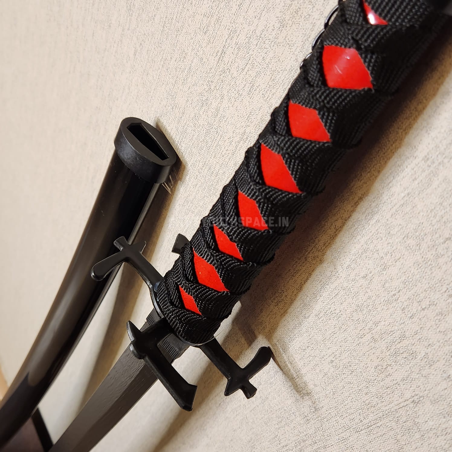 BLEACH PRACTICE WOODEN KATANA (104 CMS) (code 3)