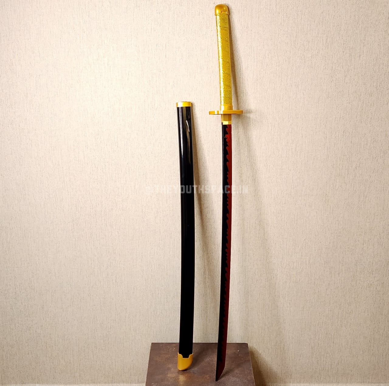 DIY YORIICHI TSUGIKUNI'S WOODEN KATANA (104 CM)