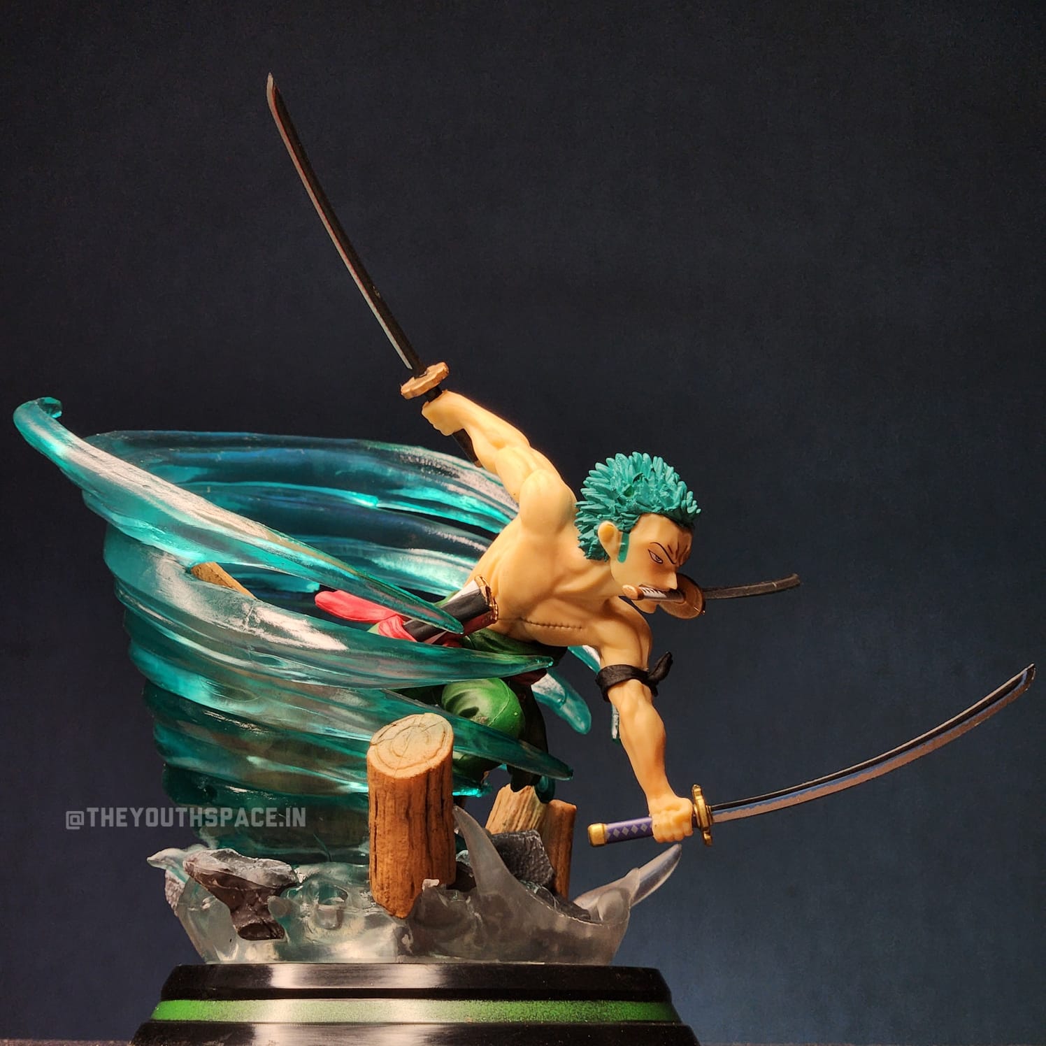 RORONOA ZORO BATTLE MODE ACTION FIGURE - ONE PIECE