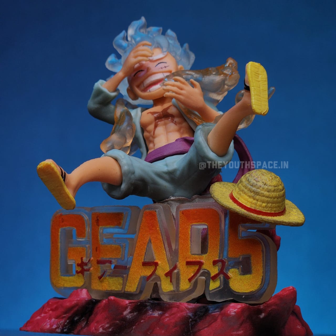 Luffy Gear 5 Action Figure