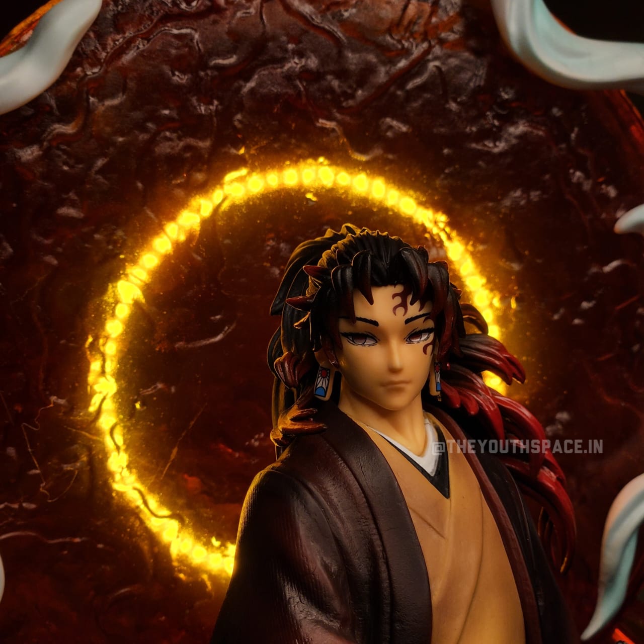 Yoriichi Tsugikuni Action Figure 40cm - Demon Slayer