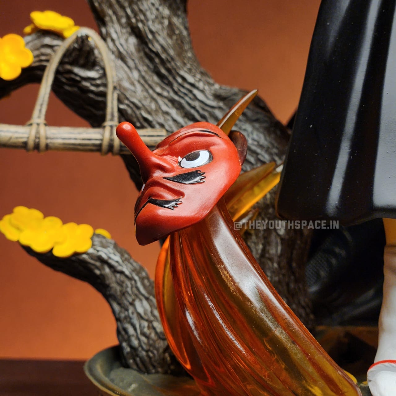 Yoriichi Tsugikuni Action Figure 40cm - Demon Slayer