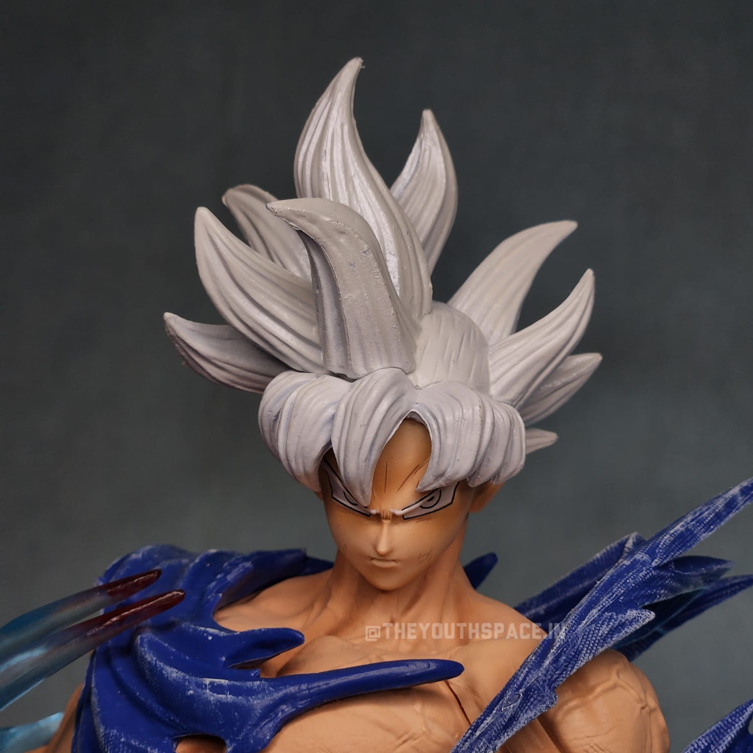 Son Goku Ultra Instinct Action Figure (50 cm)- Dragon Ball