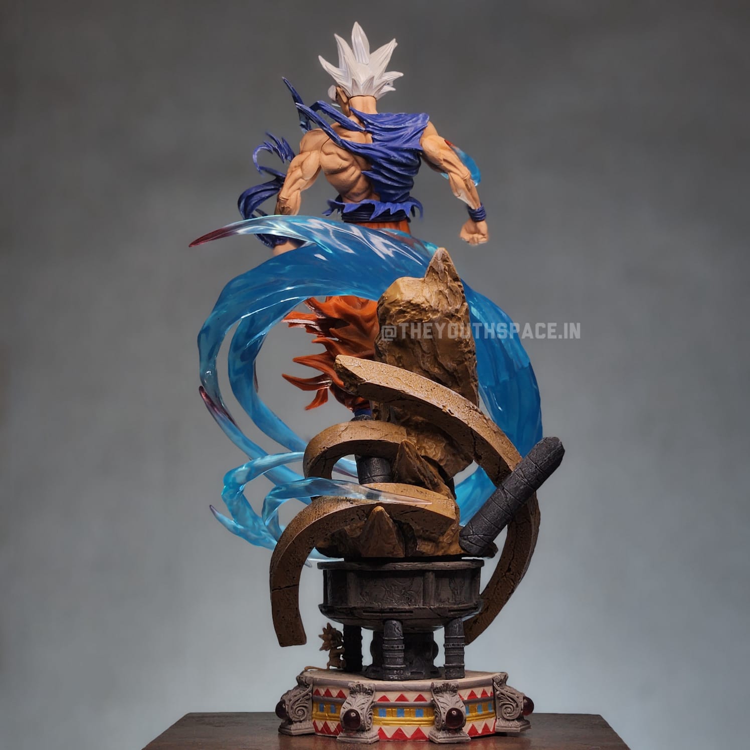 Son Goku Ultra Instinct Action Figure (50 cm)- Dragon Ball