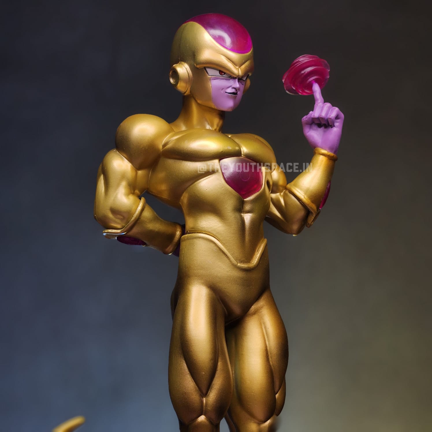 Golden Frieza Action Figure - Dragon Ball