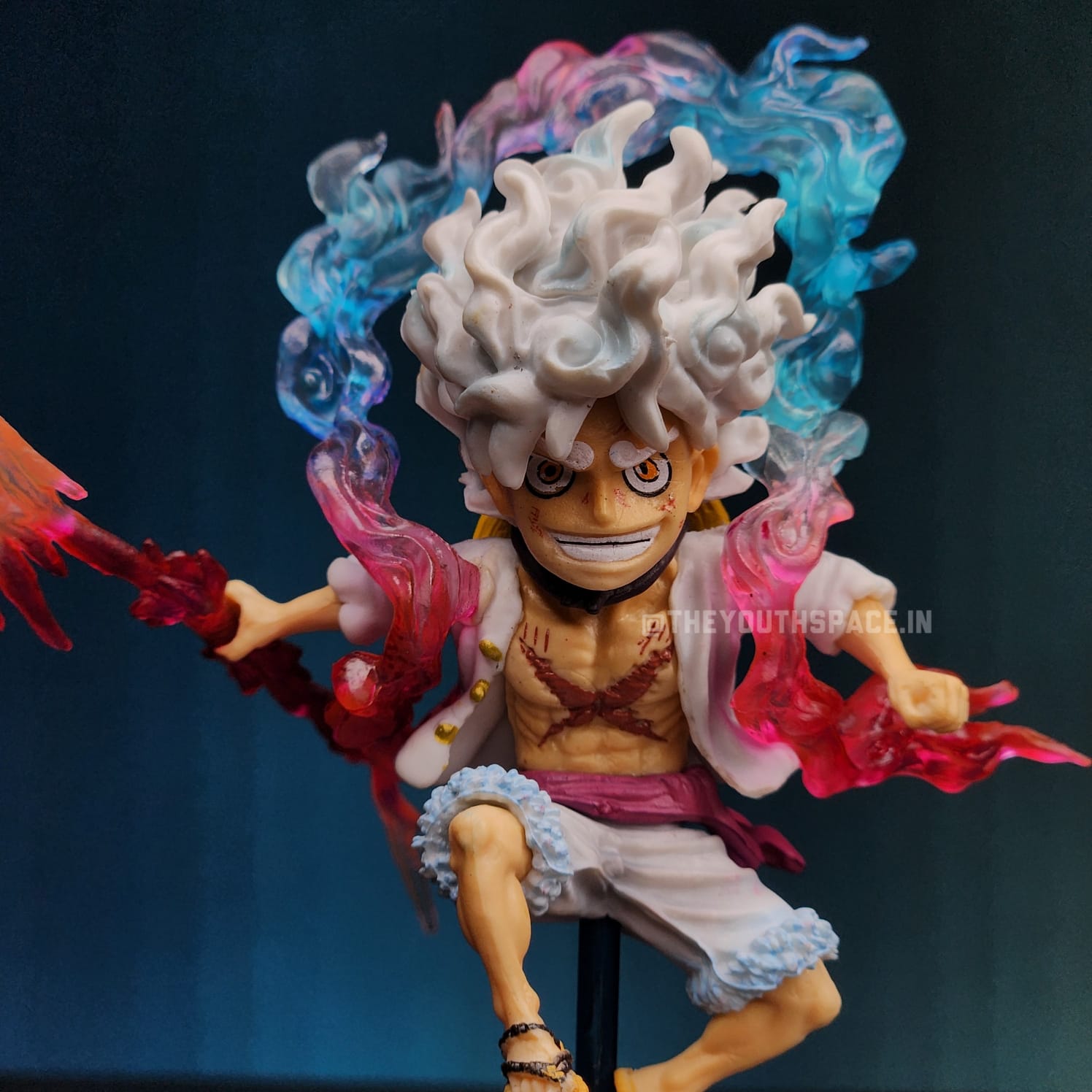 Luffy Gear 5 Action Figure (10 cm) - One Piece