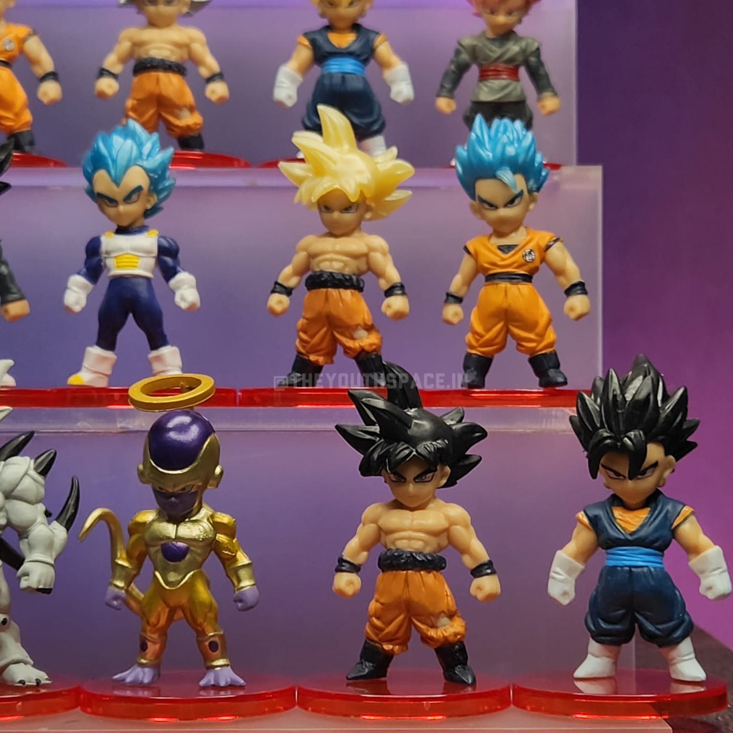 New DRAGON BALL Z SET OF 21 FIGURINES