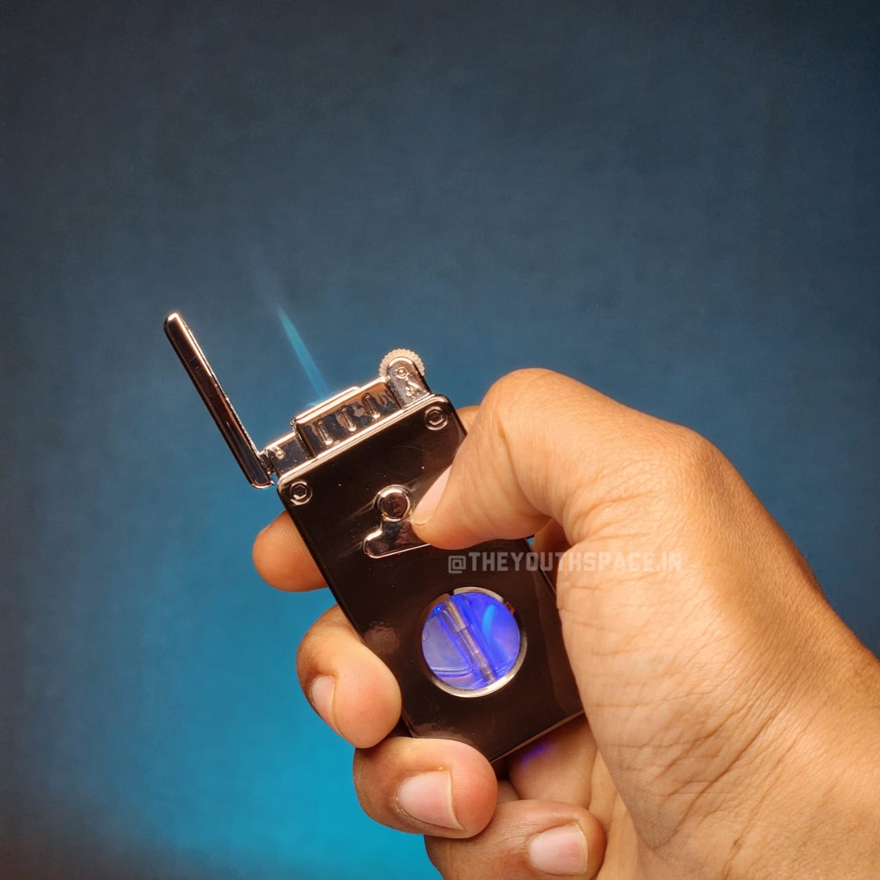 Swing Arm Dual Flame Lighter (Metallic)