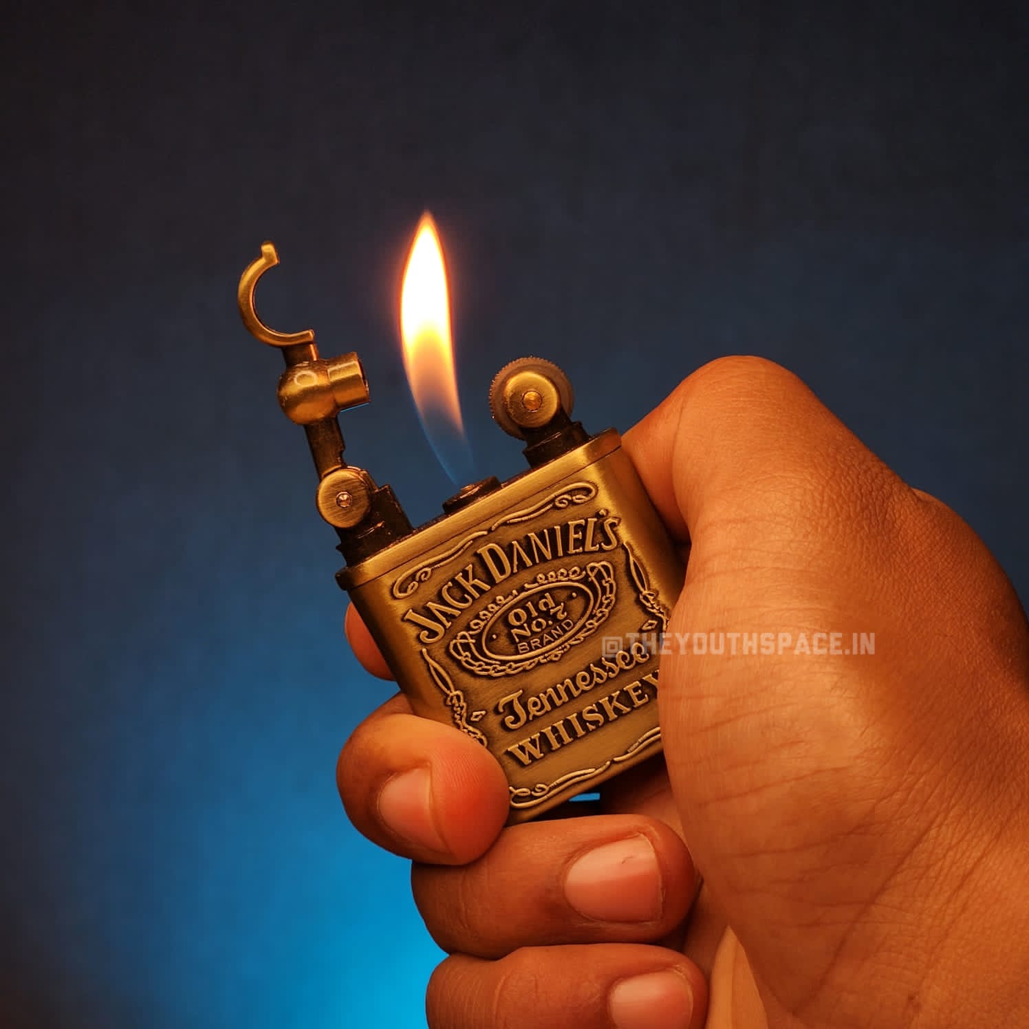 Barrel Flint Wheel Classic Lighter (Metallic)