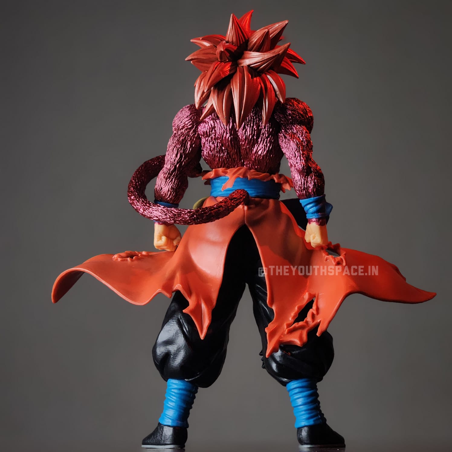 Goku Super Saiyan 4 Son Goku Xeno (27cms) - Dragon Ball