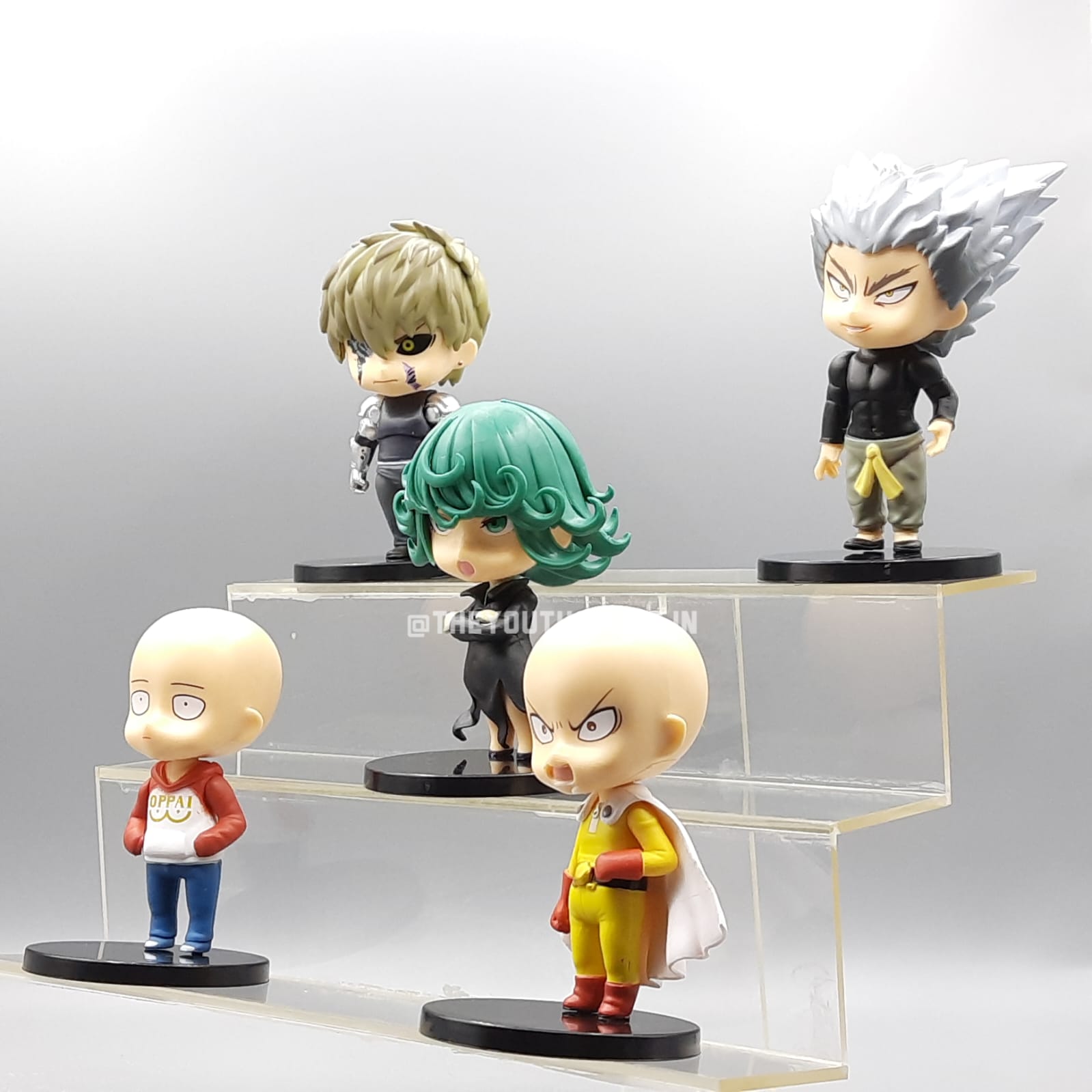 One punch man figurines in set of 5