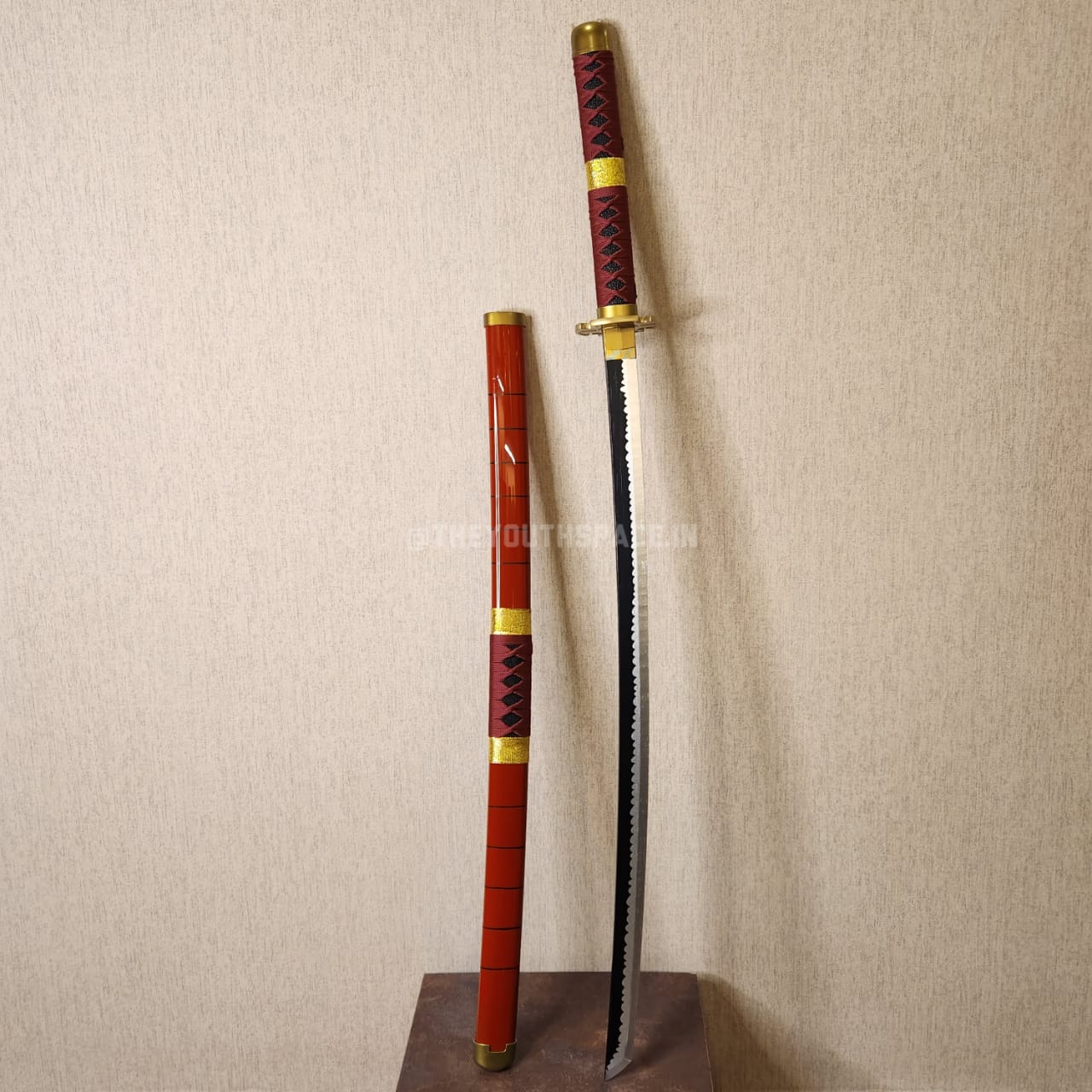 Zoro's Sandai Kitetsu practice wooden katana