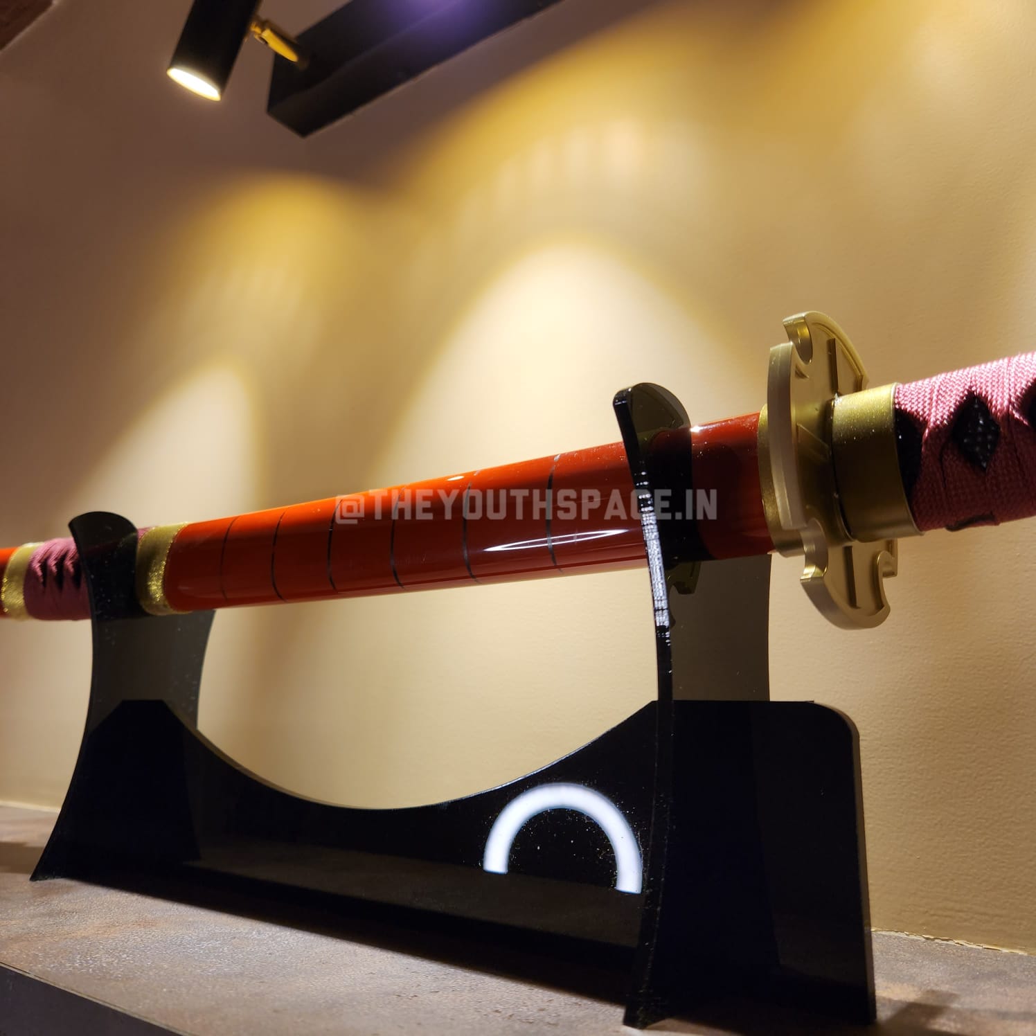 DIY Katana Stand for Real Size single Katana
