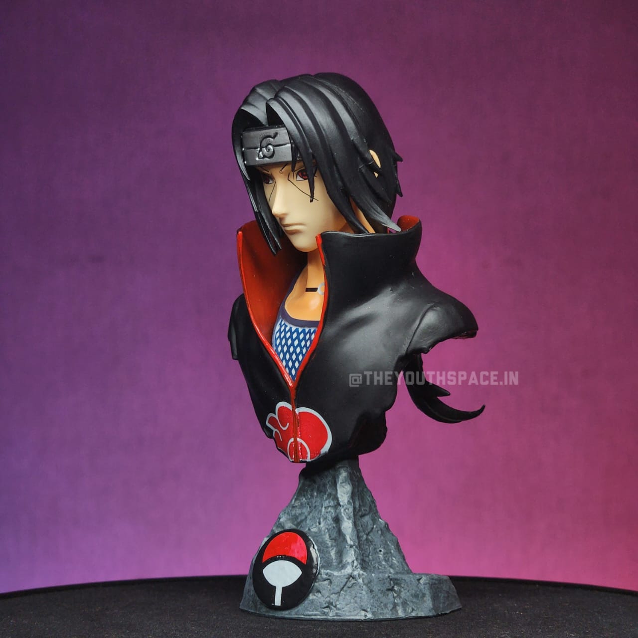 Itachi Bust figure - Naruto