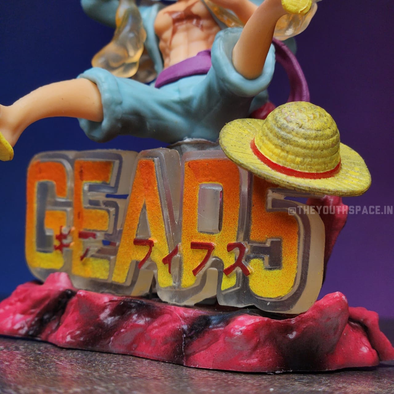 Luffy Gear 5 Action Figure