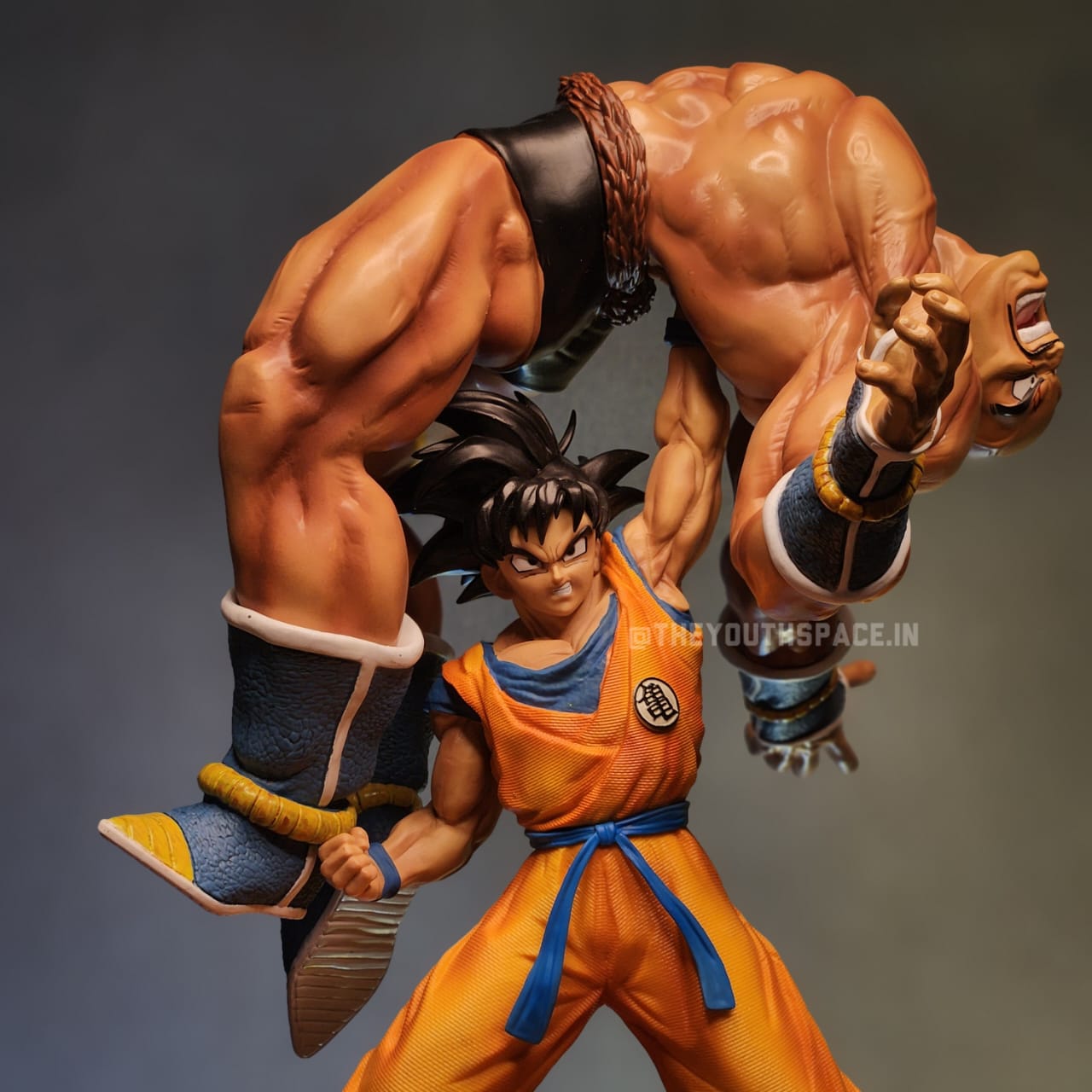 Goku vs Nappa action Figure 41cm- Dragon Ball