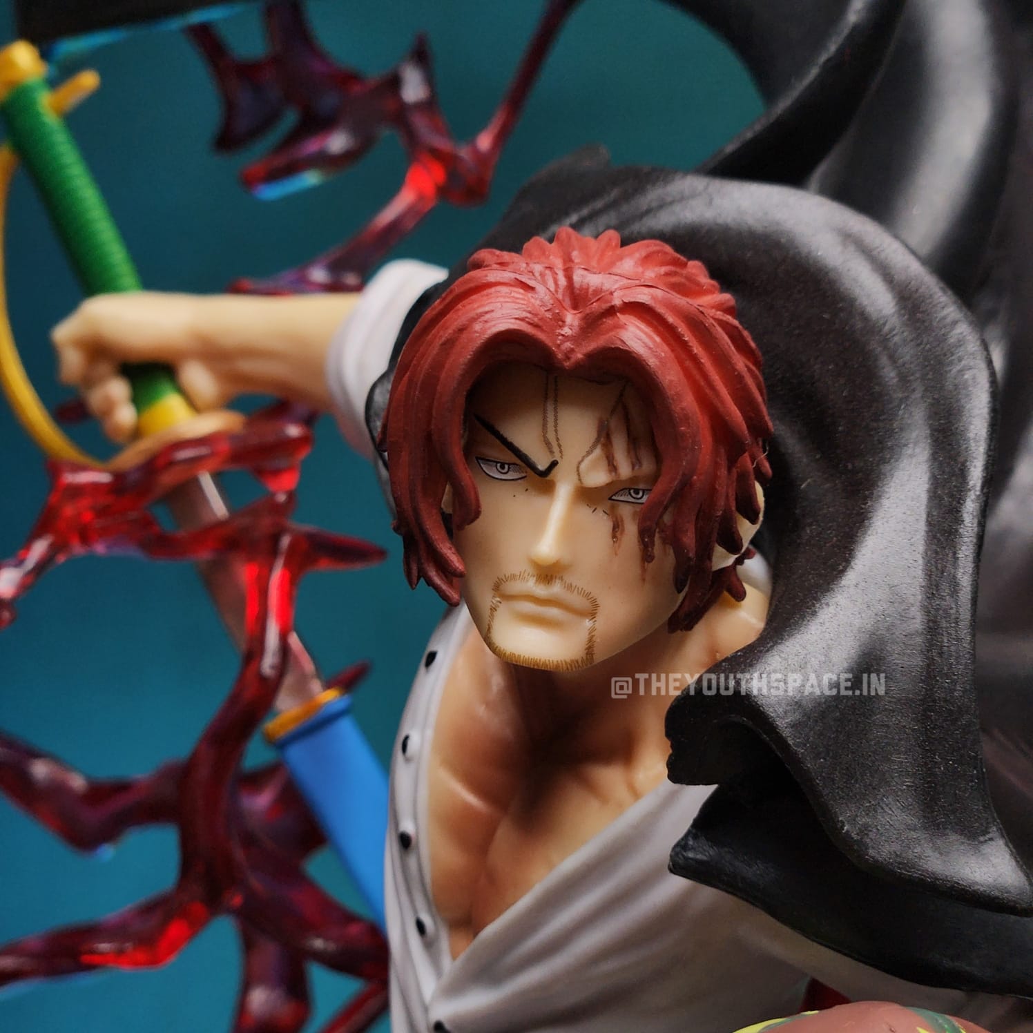 Shanks Action Figure (31 cm) - One Piece