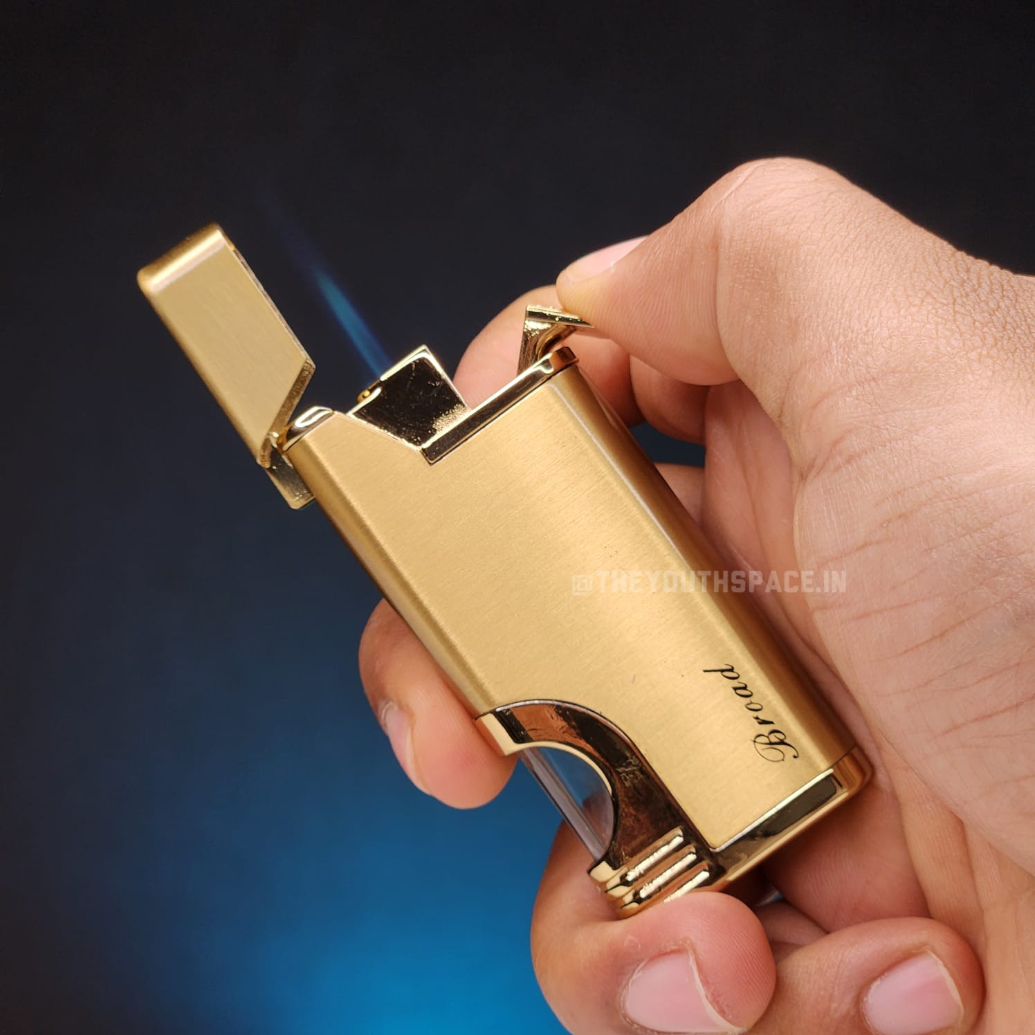 Sleek Fancy jet lighter with visible fuel tank