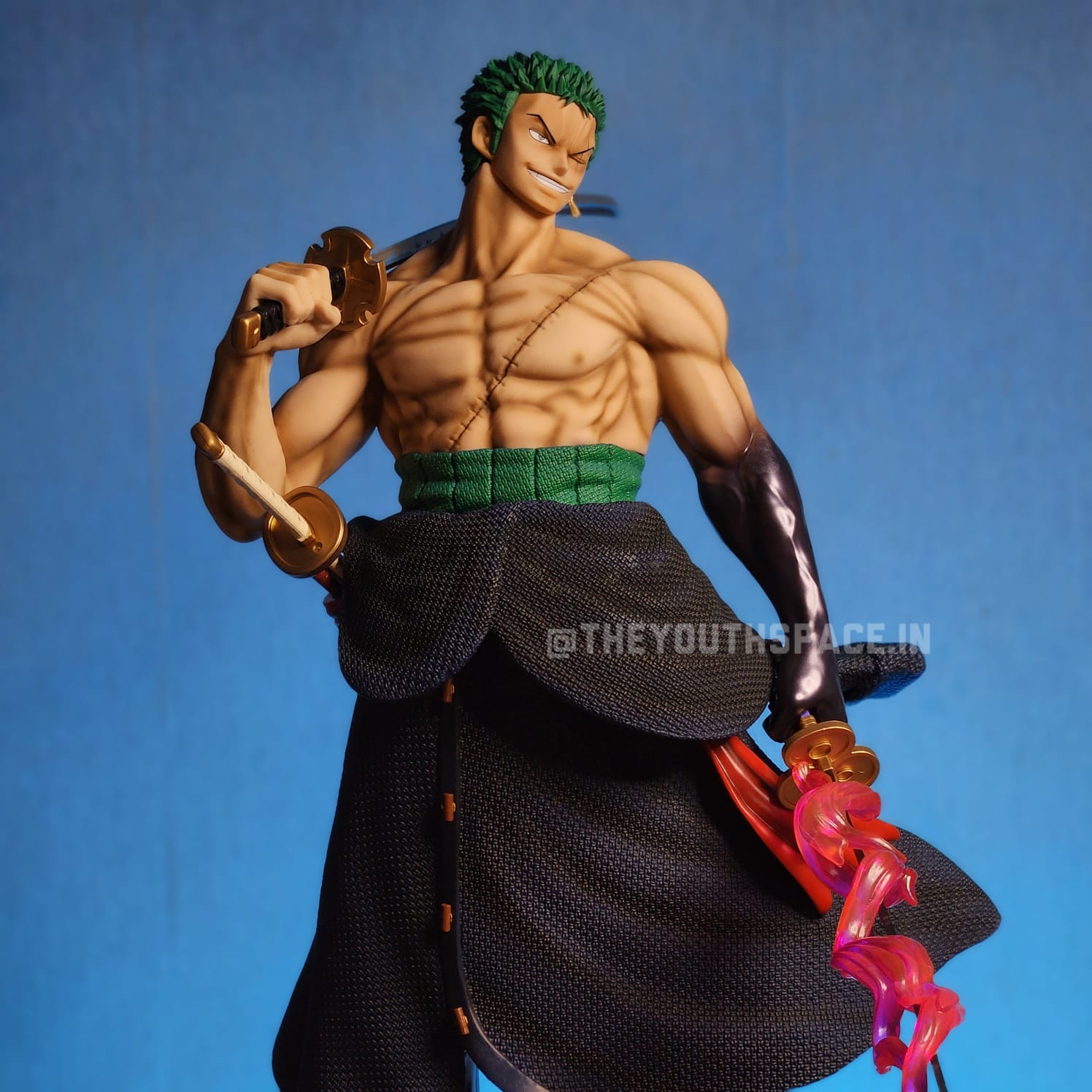 King Of Hell Zoro Action Figure (75 cm) - One Piece