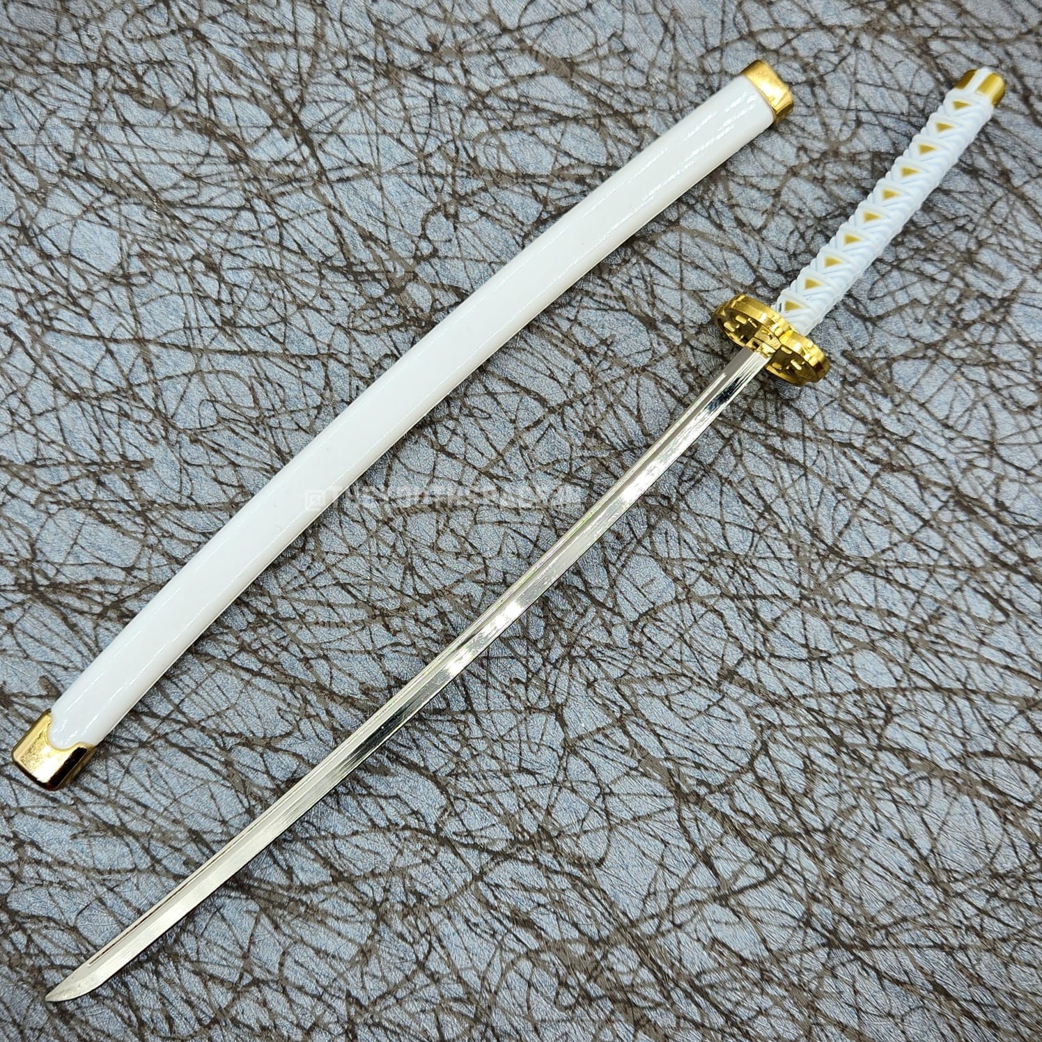 Zenitsu's Mini Katana (25 cm)