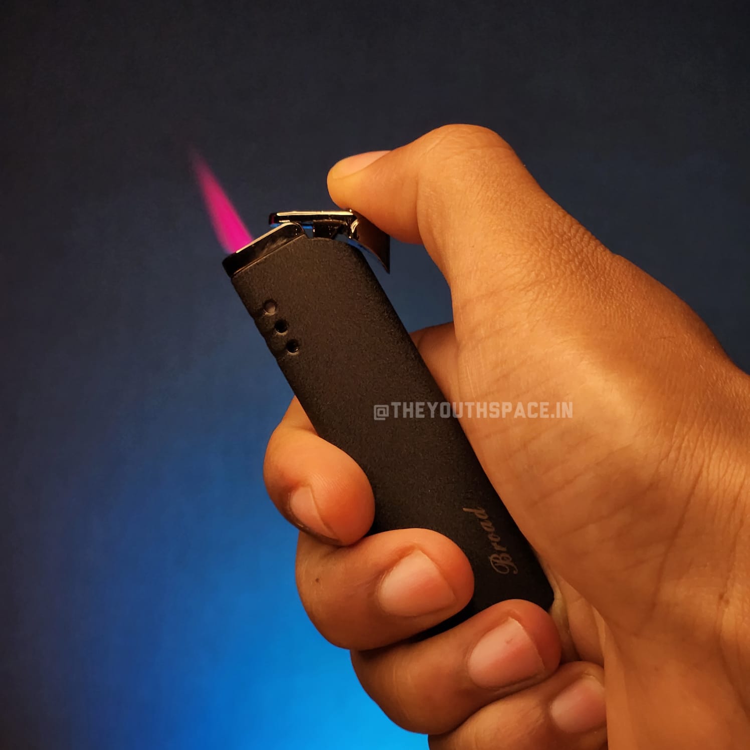 Slender Matte Red Flame Jet Lighter (Metallic)