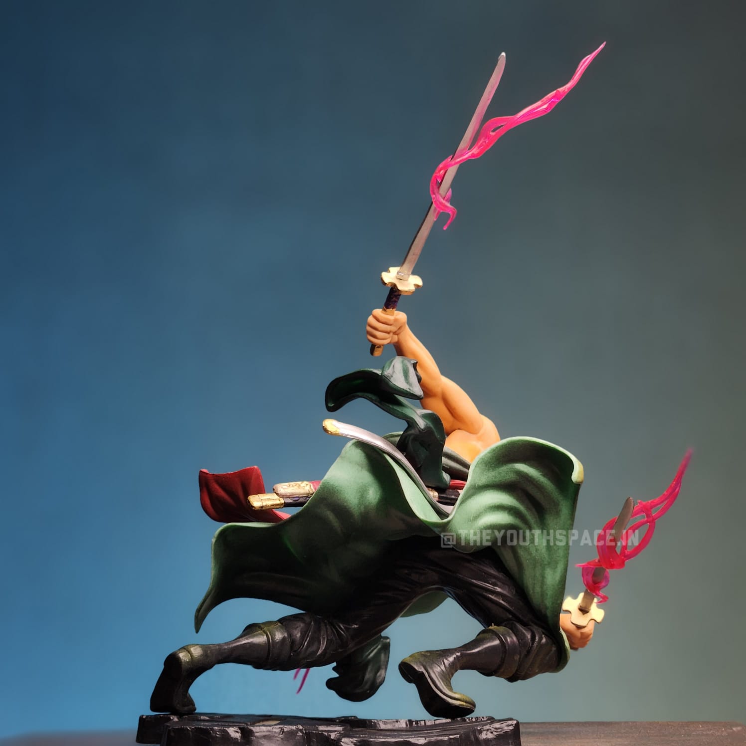 Roronoa Zoro Battle mode Action Figure - One piece