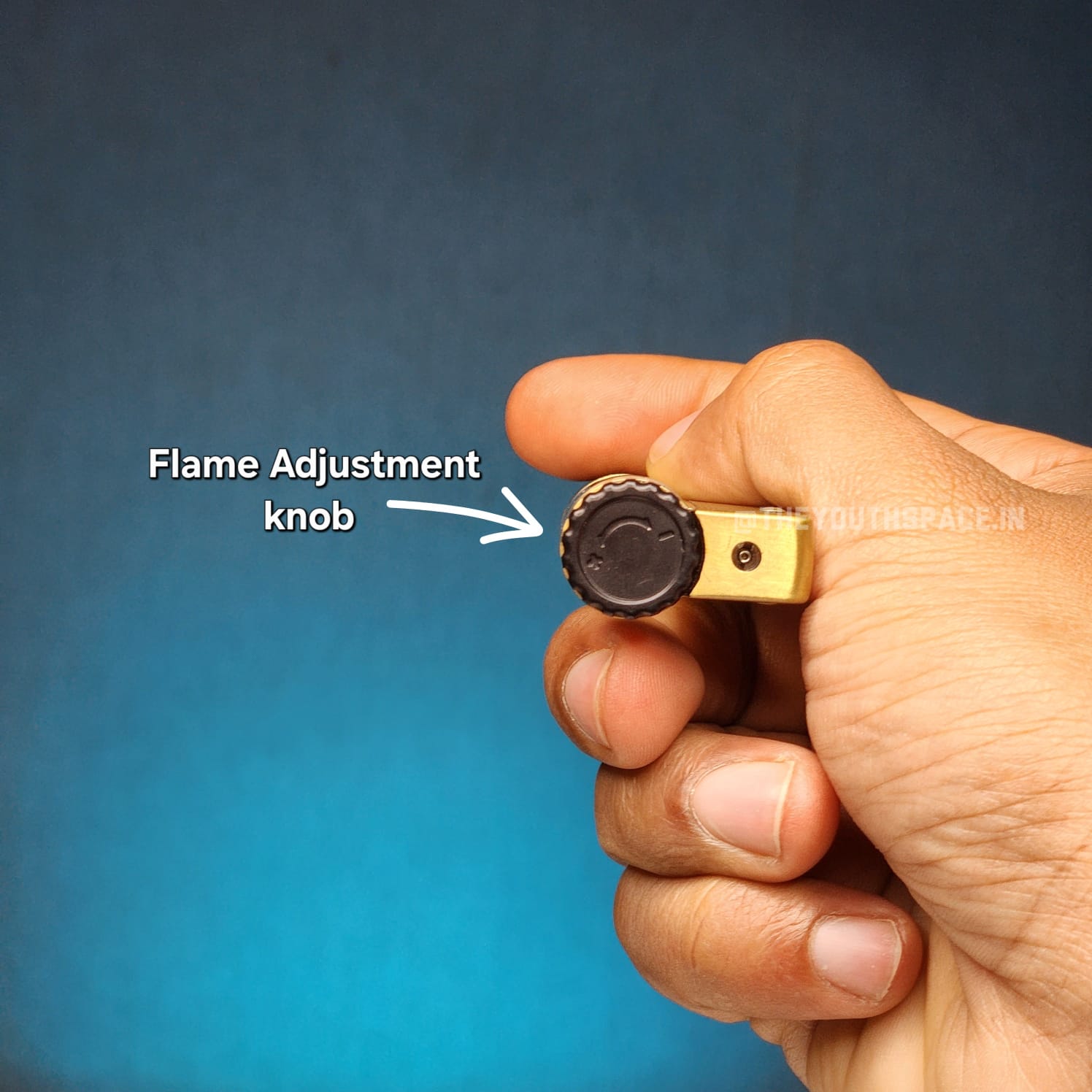 The Antique Brasslight Jet Lighter With Lights (Metallic)