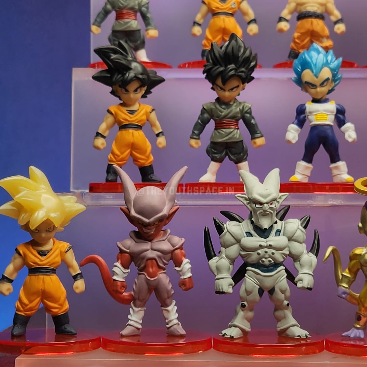 New DRAGON BALL Z SET OF 21 FIGURINES