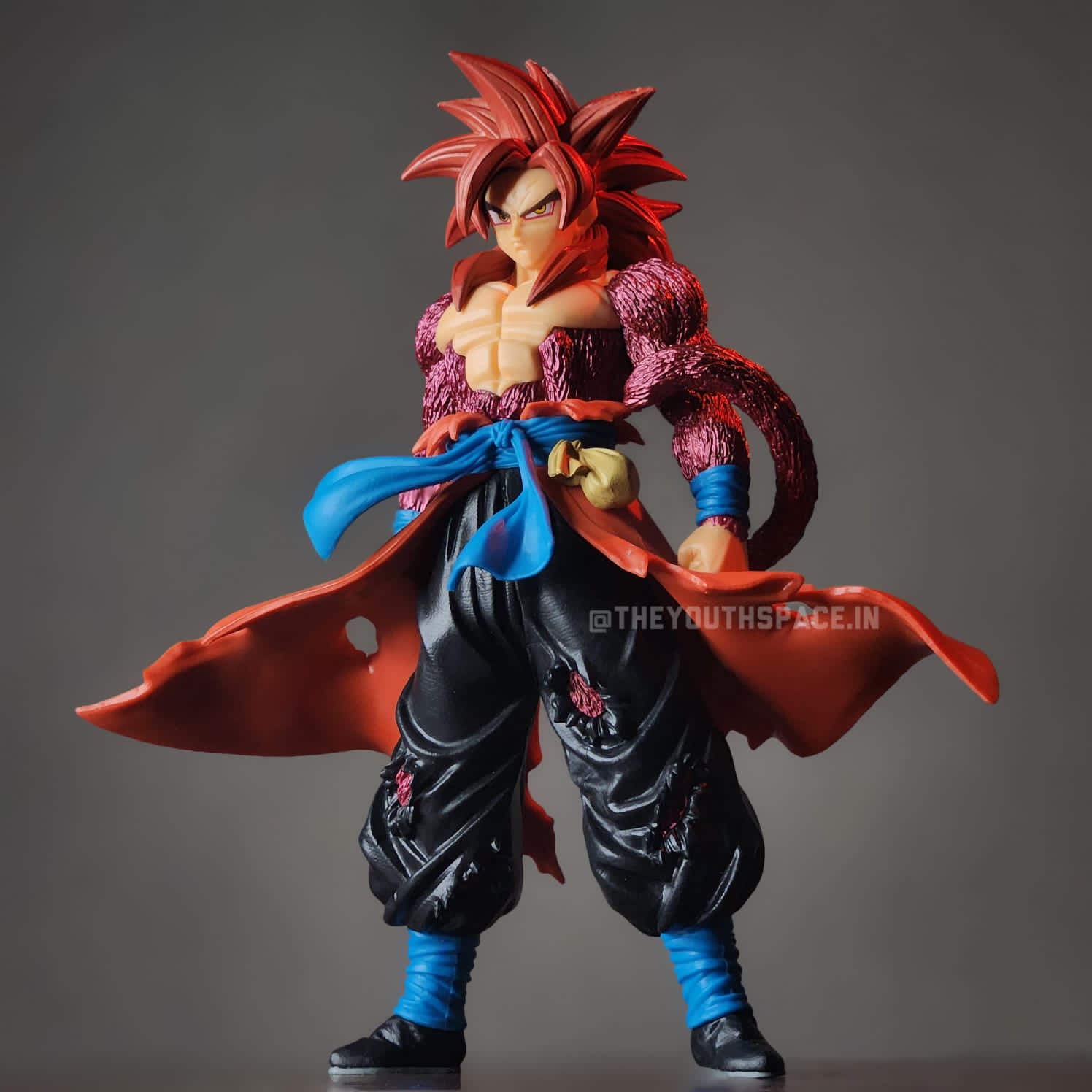 Goku Super Saiyan 4 Son Goku Xeno (27cms) - Dragon Ball