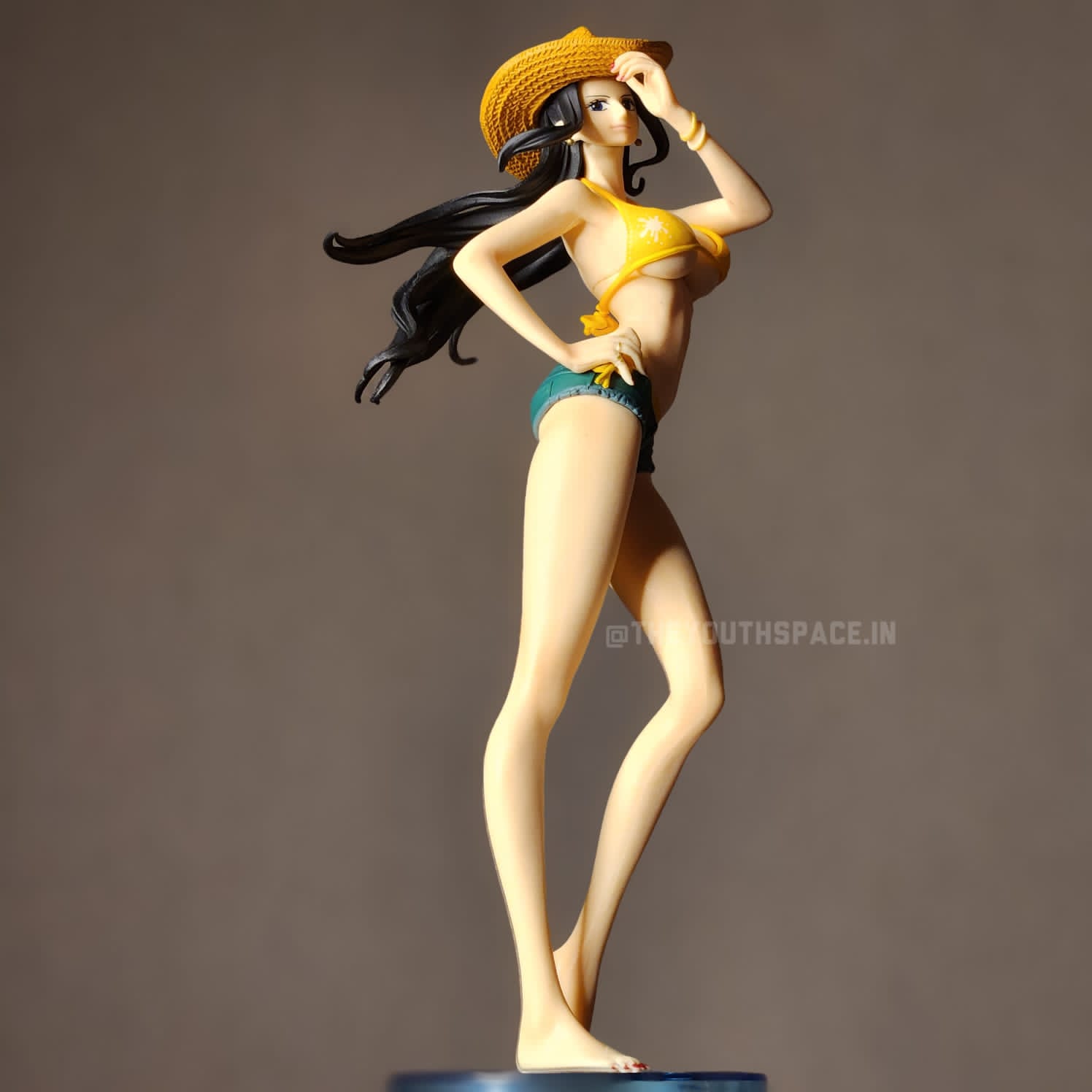 Nico Robin figure - One Piece