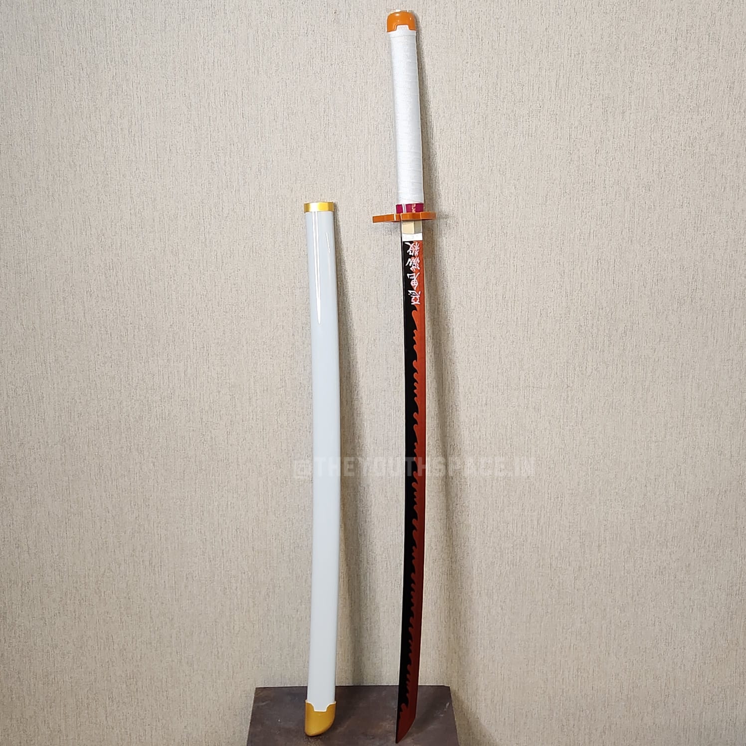 Rengoku's practice wooden katana (104 cms)