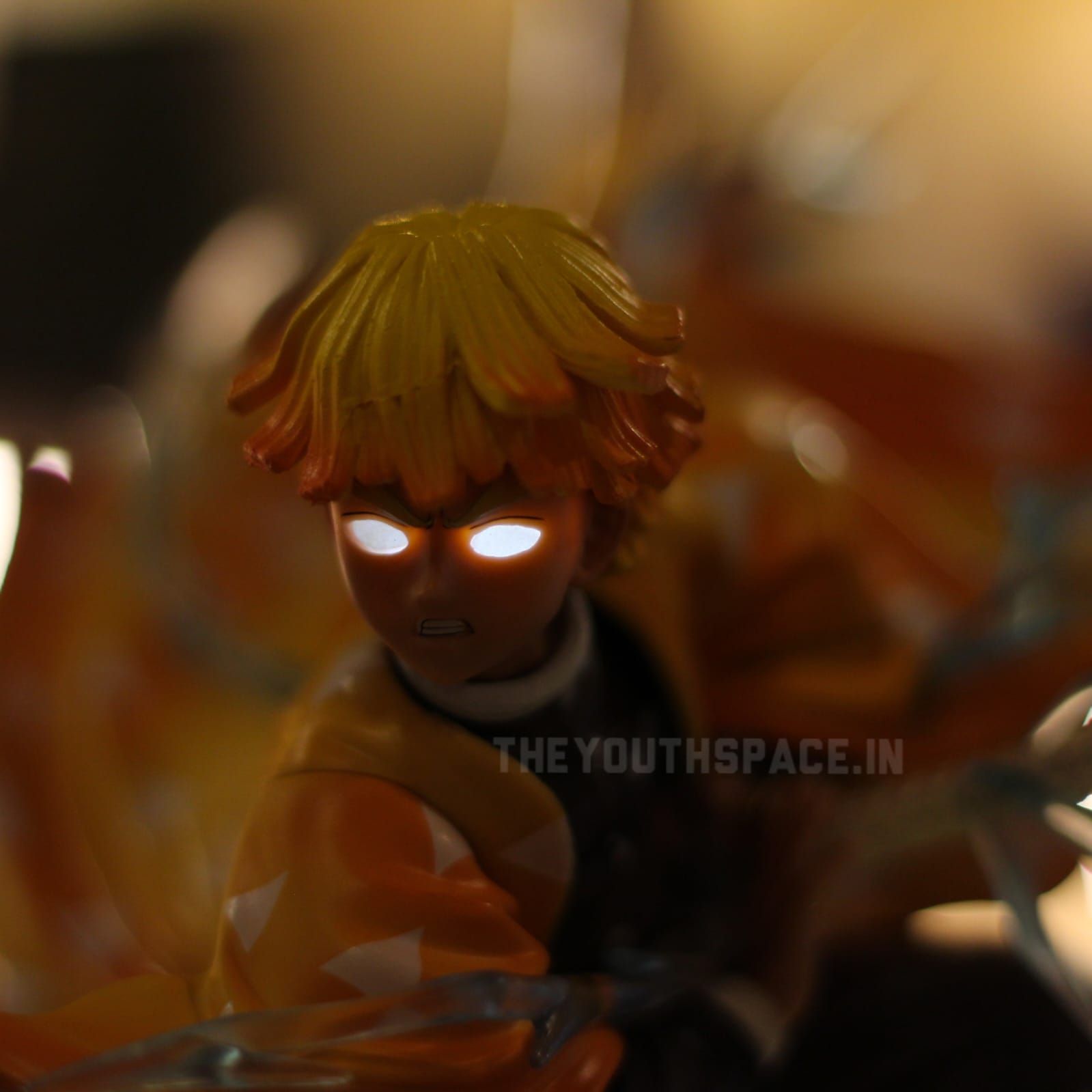 Demon Slayer Zenitsu Agatsuma Light Up Figurine